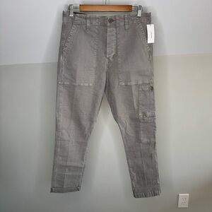 J Brand KOEFFICIENT PANT RELAXED SLOUCH MONTAUK
LINEN Green Khaki Pants